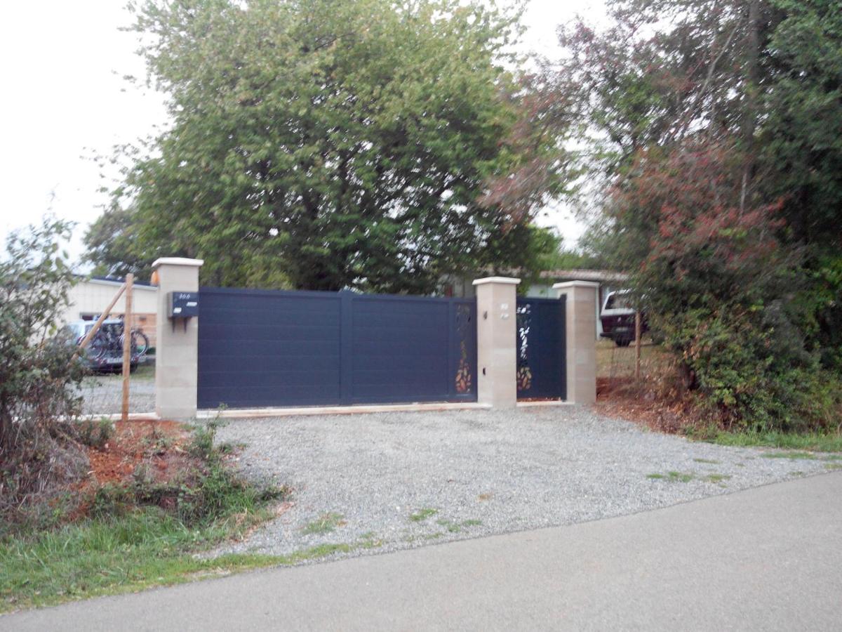 Chambres D'Hotes A Raveau Exterior photo